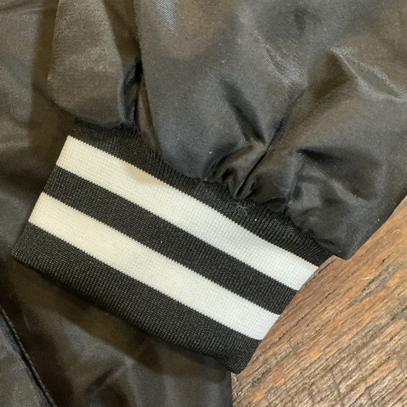 Rare Disney+ Hulu ESPN Varsity Bomber Jacket Black Men’s XL Promo - Picture 10 of 10